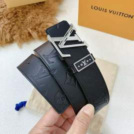 Picture of Louis Vuitton Belts _SKUfw185754245fw